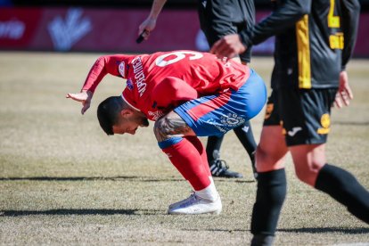 El Numancia no pasó del empate ante el Atlético Baleares. G.M.