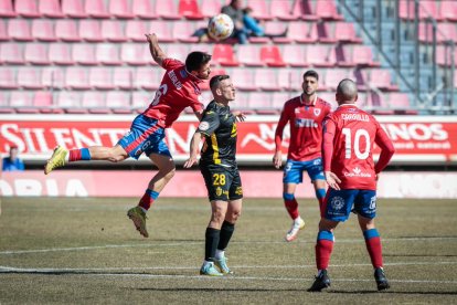 El Numancia no pasó del empate ante el Atlético Baleares. G.M.