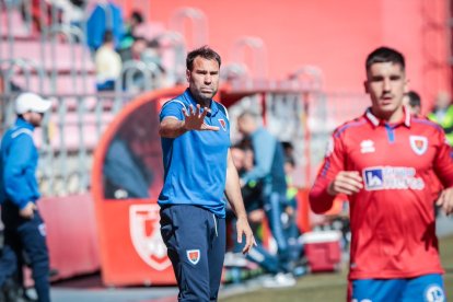 El Numancia no pasó del empate ante el Atlético Baleares. G.M.
