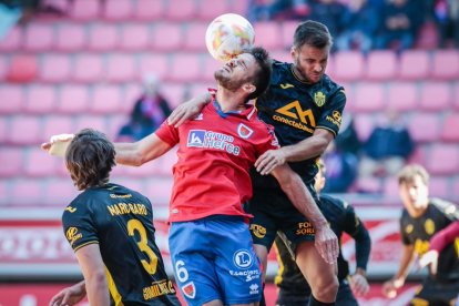El Numancia no pasó del empate ante el Atlético Baleares. G.M.