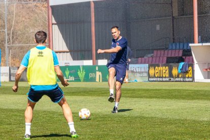 Entrenamiento del CD Numancia en la Ciudad Deportiva. MARIO TEJEDOR (39)