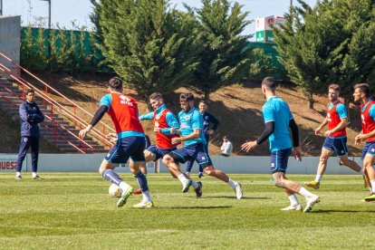 Entrenamiento del CD Numancia en la Ciudad Deportiva. MARIO TEJEDOR (52)