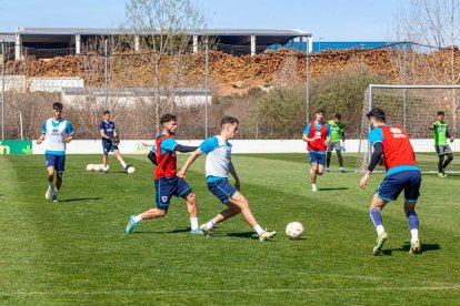 Entrenamiento del CD Numancia en la Ciudad Deportiva. MARIO TEJEDOR (65)