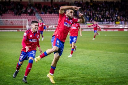El Numancia se reencuentra con la victoria en casa después de dos meses. G.M.
