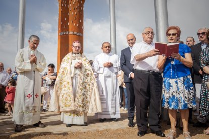Inauguración del monumento a la Virgen de los Milagros. GONZALO MONTESEGURO