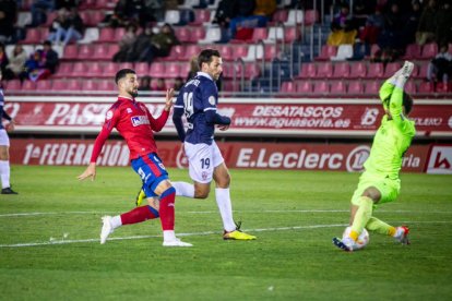 El Numancia se reencuentra con la victoria en casa después de dos meses. G.M.