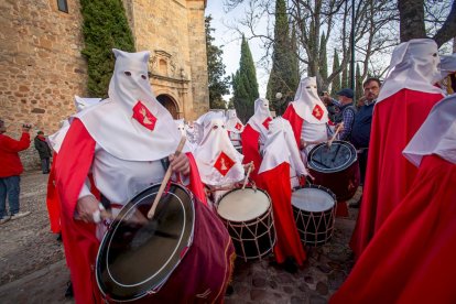 Via Crucis penitencial de la Cofradía de la flagelación. MARIO TEJEDOR
