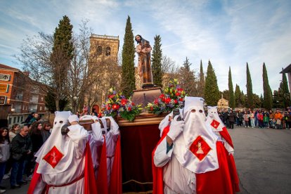 Via Crucis penitencial de la Cofradía de la flagelación. MARIO TEJEDOR