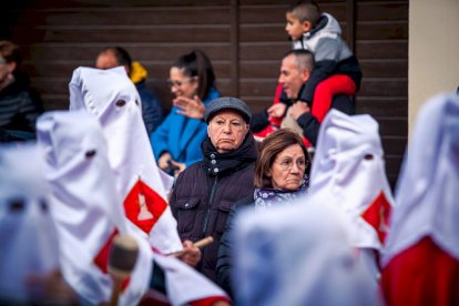 Via Crucis penitencial de la Cofradía de la flagelación. MARIO TEJEDOR