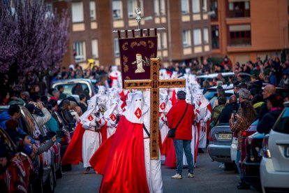Via Crucis penitencial de la Cofradía de la flagelación. MARIO TEJEDOR