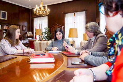 Visita de la ministra de Sanidad Carolina Darias. MARIO TEJEDOR (8)