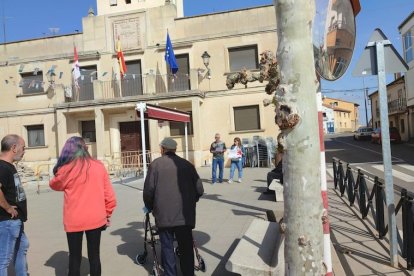 La despoblación es la llama que quema nuestros montes  Tardelcuende (1)