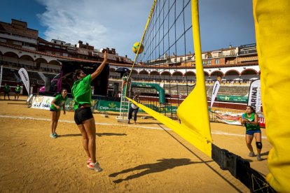 Voley plaza Final popular femenina - MARIO TEJEDOR (22)