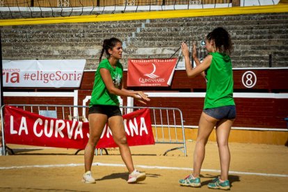 Voley plaza Final popular femenina - MARIO TEJEDOR (2)