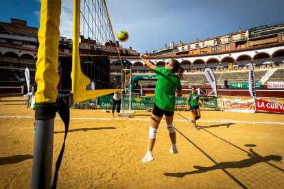 Voley plaza Final popular femenina - MARIO TEJEDOR (20)