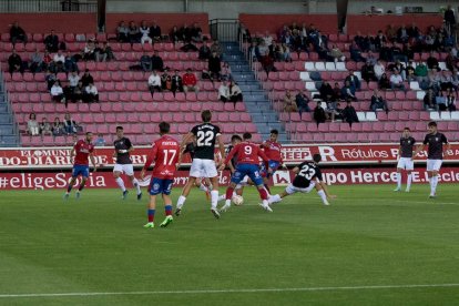 CD Numancia 0 vs Athletic B 0. VICTOR GARCÍA VALERO (6)