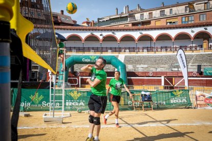 Voley plaza Final popular mixta - MARIO TEJEDOR (32)
