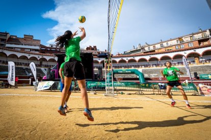 Voley plaza Final popular mixta - MARIO TEJEDOR (36)