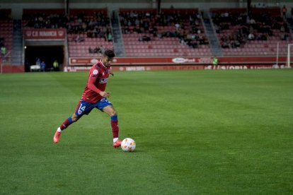 CD Numancia 0 vs Athletic B 0. VICTOR GARCÍA VALERO (14)