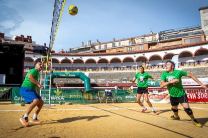 Voley plaza Final popular mixta - MARIO TEJEDOR (38)