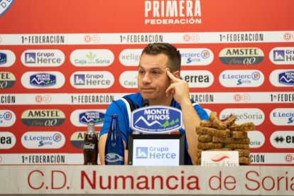 CD Numancia 0 vs Athletic B 0. VICTOR GARCÍA VALERO (28)