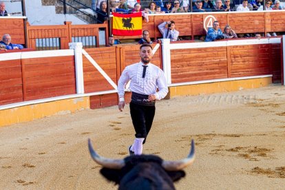 Concurso de recortadores por San Saturio. MARIO TEJEDOR (20)
