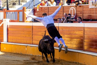 Concurso de recortadores por San Saturio. MARIO TEJEDOR (26)