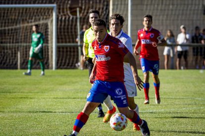 CD Numancia vs Real Madrid Castilla - MARIO TEJEDOR (10)