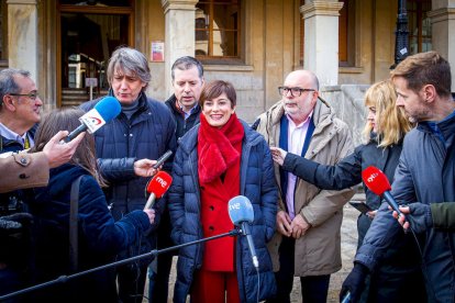 Ruta por Soria de la ministra Pilar Rodríguez. MARIO TEJEDOR (2)