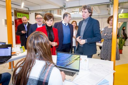Ruta por Soria de la ministra Pilar Rodríguez. MARIO TEJEDOR (37)