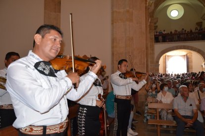 Romería de la Virgen de la Blanca - RAQUEL FERNÁNDEZ (16)