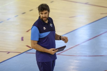 Voley Superliga Masculina: CVD Rio Duero vs CV Teruel
Fotógrafo: Mario Tejedor
