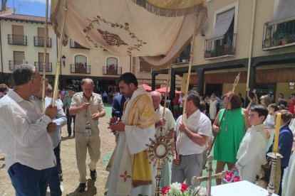 Celebración del Corpus en San Esteban. ANA HERNANDO