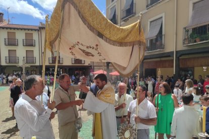 Celebración del Corpus en San Esteban. ANA HERNANDO