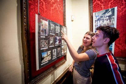 Las fotos antiguas de San Juan de la Peña Poca Pena se exponen en el Casino