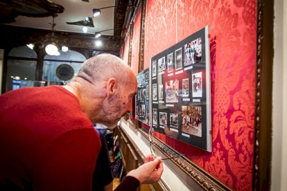 Las fotos antiguas de San Juan de la Peña Poca Pena se exponen en el Casino