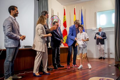 Entrega de los premios Qué es Numancia para ti.