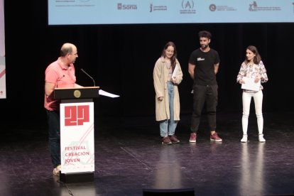 Ceremonia de entrega de premios del Certamen de Creación Joven