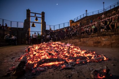 Paso del Fuego 2023 en San Pedro con un recinto abarrotado