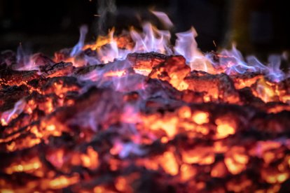 Paso del Fuego 2023 en San Pedro con un recinto abarrotado