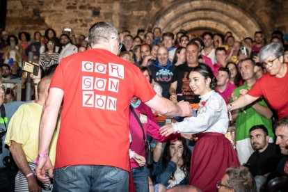 Paso del Fuego 2023 en San Pedro con un recinto abarrotado