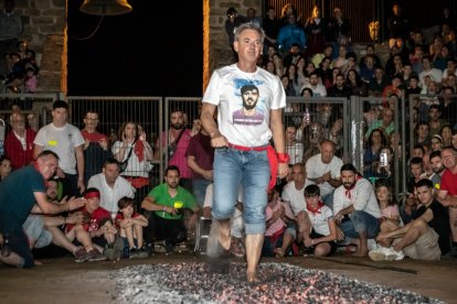 Paso del Fuego 2023 en San Pedro con un recinto abarrotado