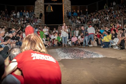 Paso del Fuego 2023 en San Pedro con un recinto abarrotado