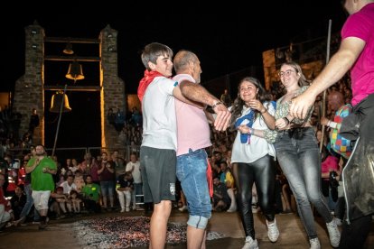 Paso del Fuego 2023 en San Pedro con un recinto abarrotado