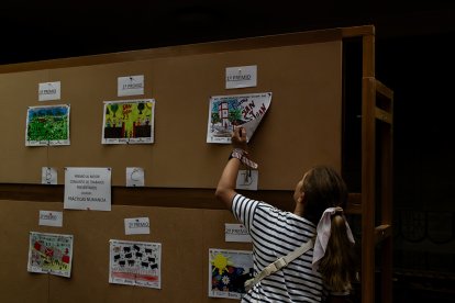 Entrega de premios del concurso escolar de ilustraciones sanjuaneras de la Asociación de Jurados de Cuadrilla