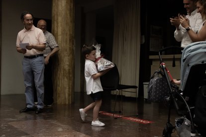 Entrega de premios del concurso escolar de ilustraciones sanjuaneras de la Asociación de Jurados de Cuadrilla