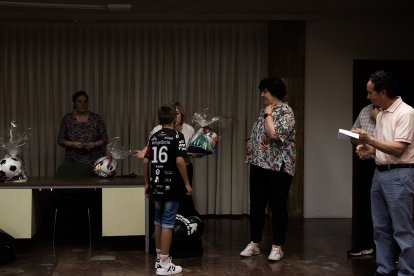 Entrega de premios del concurso escolar de ilustraciones sanjuaneras de la Asociación de Jurados de Cuadrilla