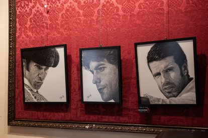 La muestra de Mer Fidalgo puede verse en el Casino hasta el 9 de julio.