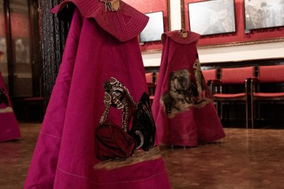 La muestra de Mer Fidalgo puede verse en el Casino hasta el 9 de julio.