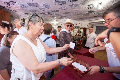 Reparto de tajadas en las cuadrillas